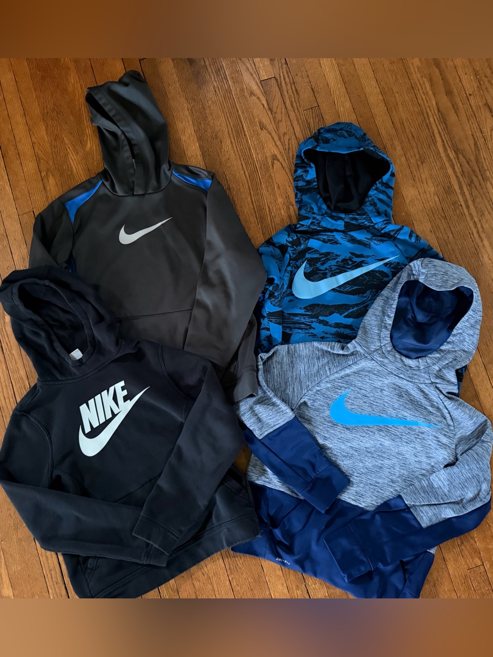 Nike Hoodies Sweatshirts Boys Bundle
